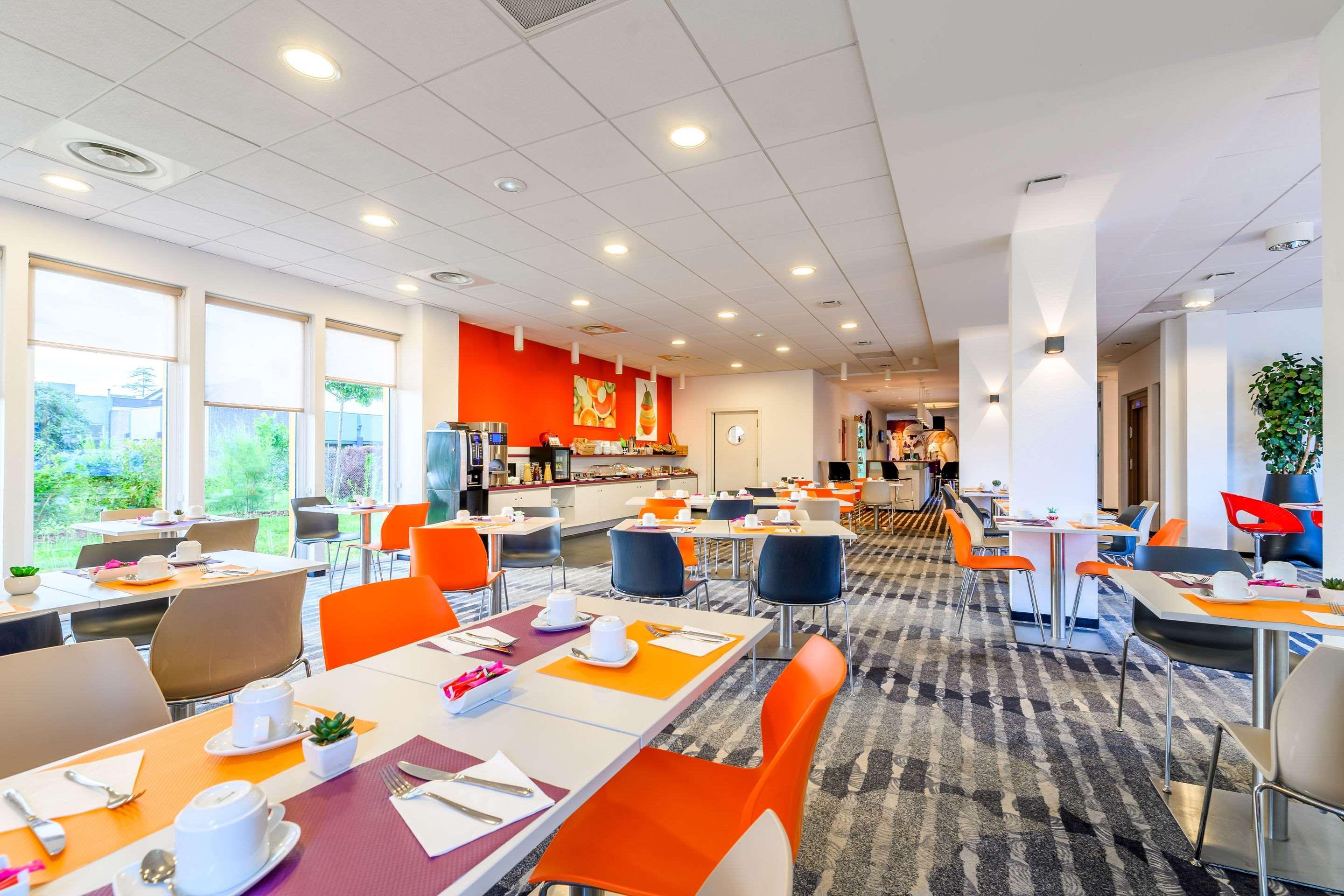Comfort Hotel Expo Colmar Exterior foto